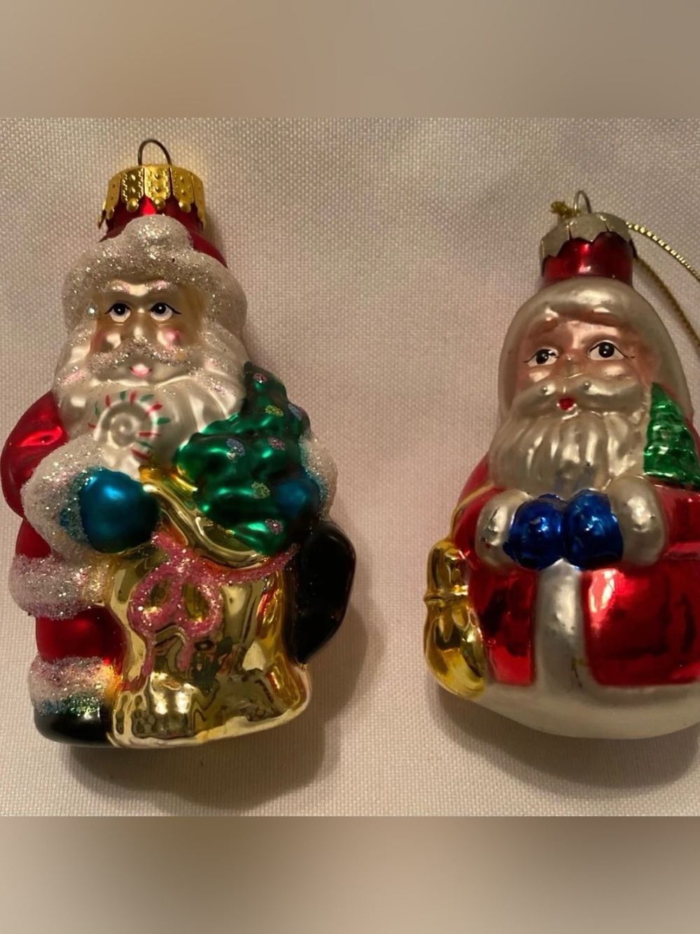 Christmas Blown Glass Santa Ornaments 1 UT Unique Treasures Set of 2